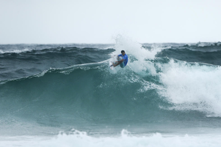 Michel Bourez lors du round 4 à Rio, contre Gabriel Medina Michel Bourez lors du round 4 à Rio, contre Gabriel Medina