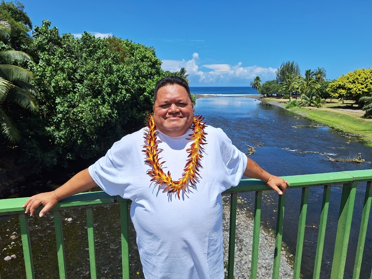 Tom Tefaaora, tête de liste de Va’a Manahune no Papara (Crédit : Anne-Charlotte Lehartel). Tom Tefaaora, tête de liste de Va’a Manahune no Papara (Crédit : Anne-Charlotte Lehartel).