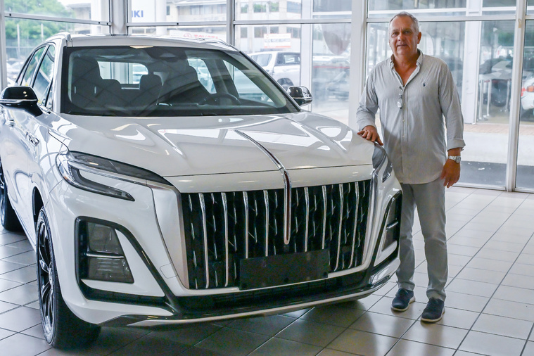 Hongqi HS3 : le nouveau visage du premium arrive à Tahiti chez CIA Hongqi HS3 : le nouveau visage du premium arrive à Tahiti chez CIA