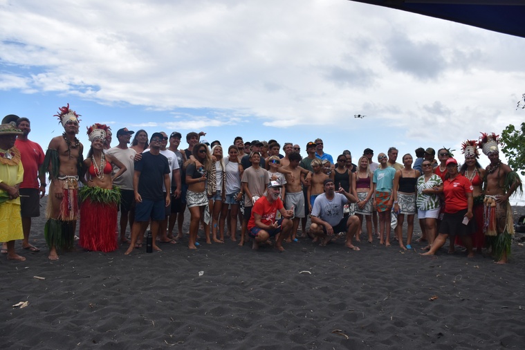 Toute la famille du projet Héritage était réunie à Papara pour un dernier moment ensemble. Toute la famille du projet Héritage était réunie à Papara pour un dernier moment ensemble.