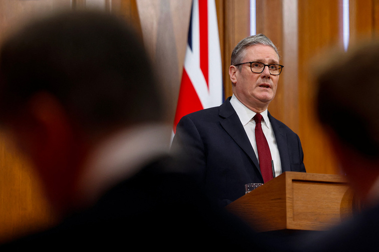 Brook Mitchell / POOL / AFP