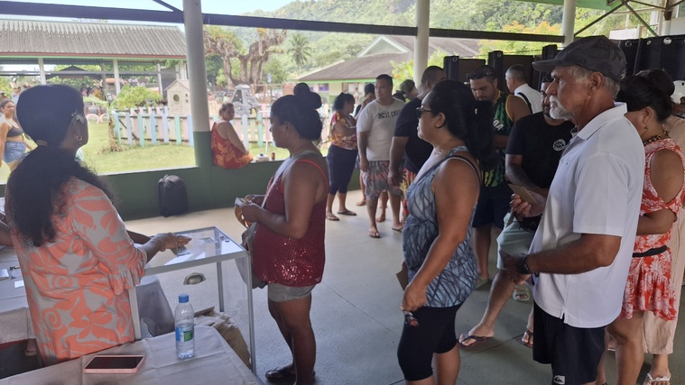 Moorea : Tous pour le changement… mais tous campent sur leur position