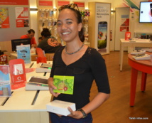 Laetitia Mao remporte un iPhone 6+ au jeu Vodafone Numéro Fétiche 13