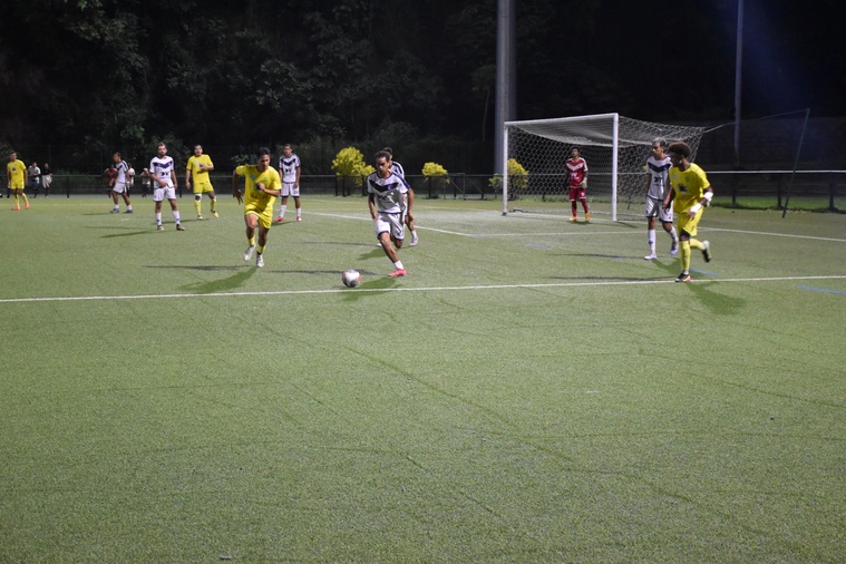 Vénus a fait preuve de solidité et de solidarité en défense.