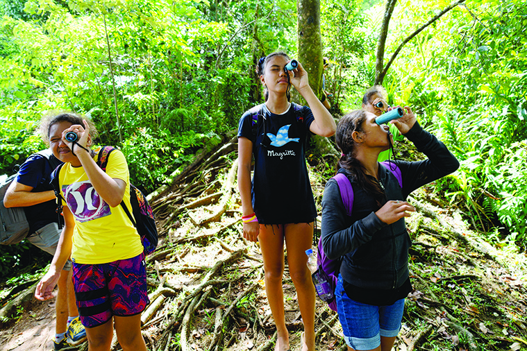 Les collégiens de Faaroa, ambassadeurs de l’environnement Les collégiens de Faaroa, ambassadeurs de l’environnement