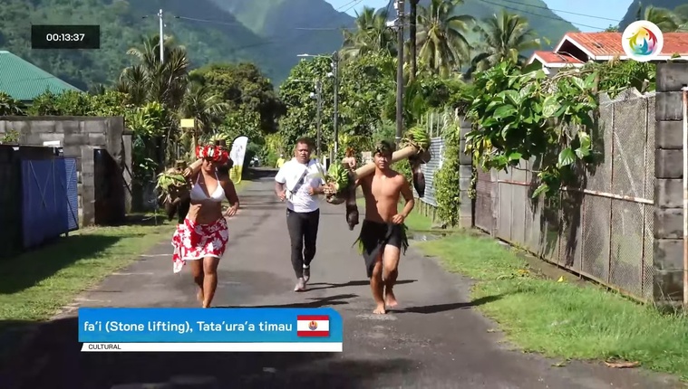 Entre sports modernes et traditionnels, Tautira a donné le coup d’envoi du premier relais numérique des Jeux du Pacifique.