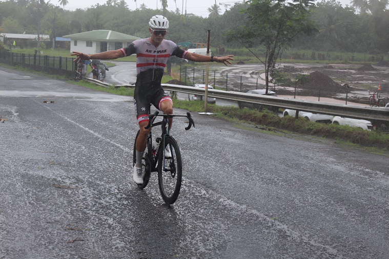 Taruia Krainer semble imbattable cette saison tant sur route qu’en VTT. Il l’a encore démontré dimanche à Hitia’a.
