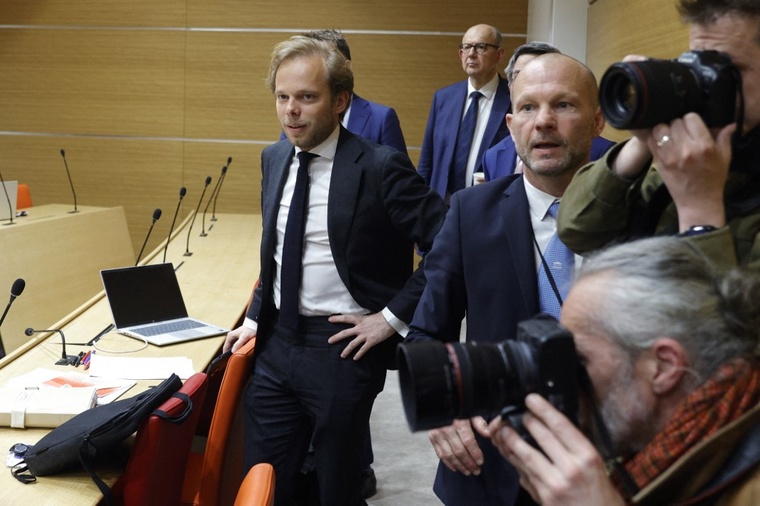 Audiovisuel public: ultimes accrochages pour clore quatre mois de commission