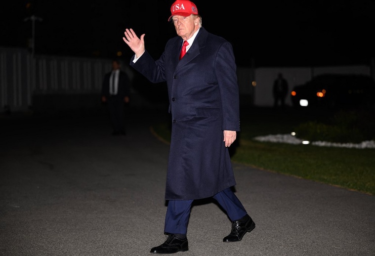 Trump s'en prend au pape après son message antiguerre