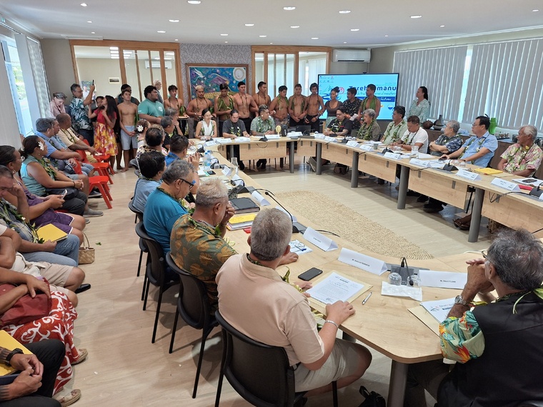 Ouverture culturelle avec une prestation des élèves du lycée agricole de Taravao.