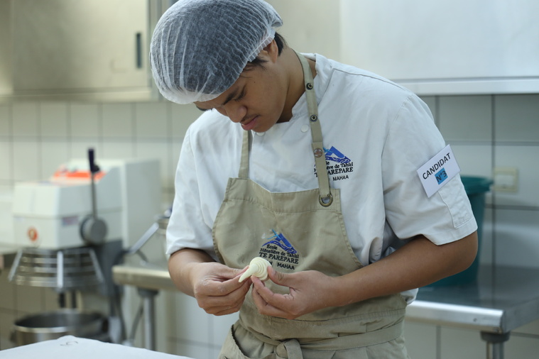 Kohai Tchong remporte le concours du croissant au beurre d’Isigny Kohai Tchong remporte le concours du croissant au beurre d’Isigny