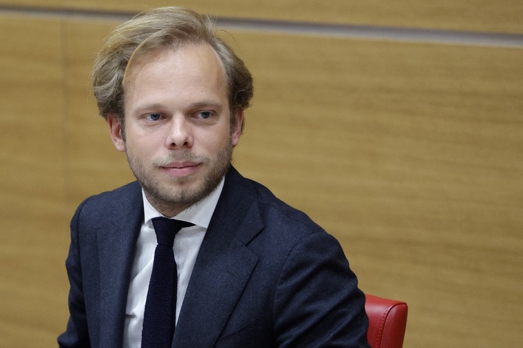 Fusions de chaînes, stricte neutralité: Charles Alloncle propose une cure d'austérité pour l'audiovisuel public