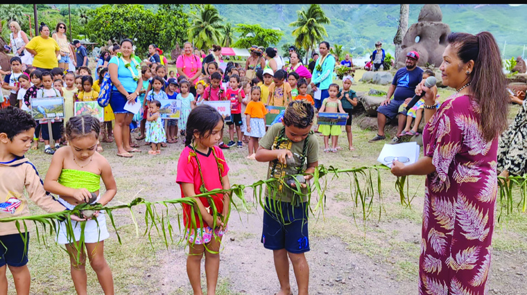 Une immertion dans l’artisanat marquisien pour les plus jeunes Une immertion dans l’artisanat marquisien pour les plus jeunes