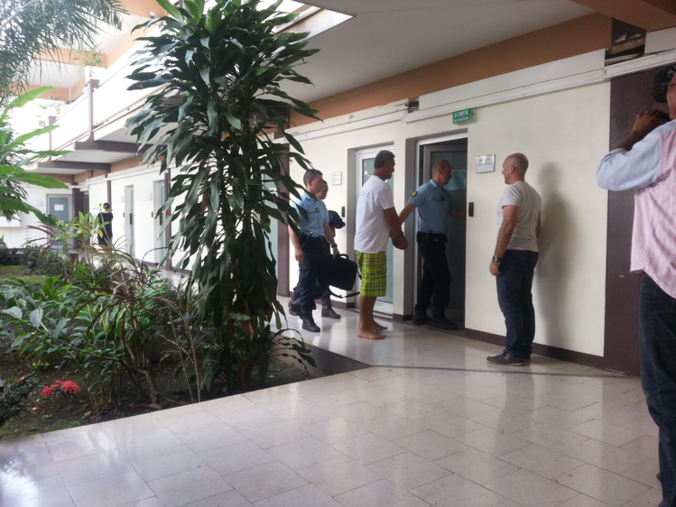 Le parquet a requis le placement en détention provisoire du pyromane qui a été mis en examen par un juge d'instruction ce lundi après-midi. Le parquet a requis le placement en détention provisoire du pyromane qui a été mis en examen par un juge d'instruction ce lundi après-midi.