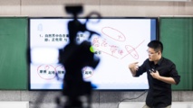 Chine: des profs stars de l'internet grâce à la fièvre du "gaokao", le bac chinois