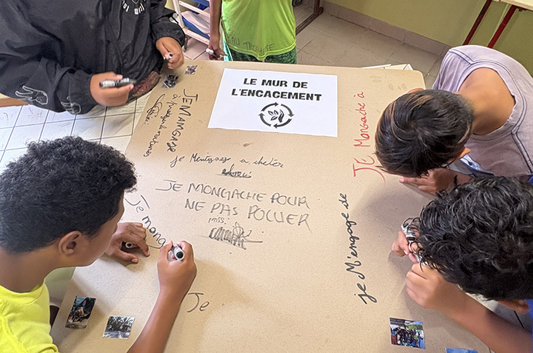 Des collégiens de Hao impliqués dans l’écocitoyenneté Des collégiens de Hao impliqués dans l’écocitoyenneté