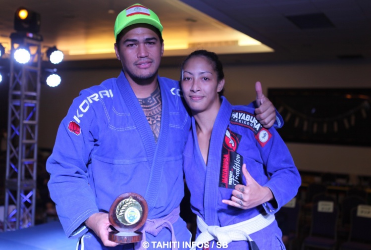 Vaitea Etilage a remporté son combat de manière expéditive par soumission Vaitea Etilage a remporté son combat de manière expéditive par soumission