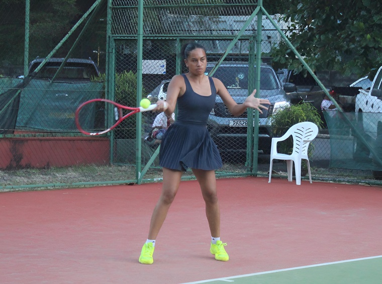 Tennis – Consécration pour Noah Ah Kim Win Chin et Mayka Zima Tennis – Consécration pour Noah Ah Kim Win Chin et Mayka Zima