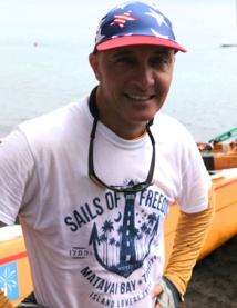 Pirogues à Voile – Championnat 2016 # 3 : Steeve Teihotaata participe et gagne, malgré la grosse houle Pirogues à Voile – Championnat 2016 # 3 : Steeve Teihotaata participe et gagne, malgré la grosse houle