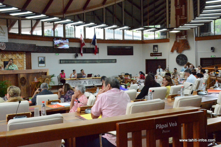 Budget 2016 : un collectif pour intégrer les premières mesures du plan d'actions économiques 