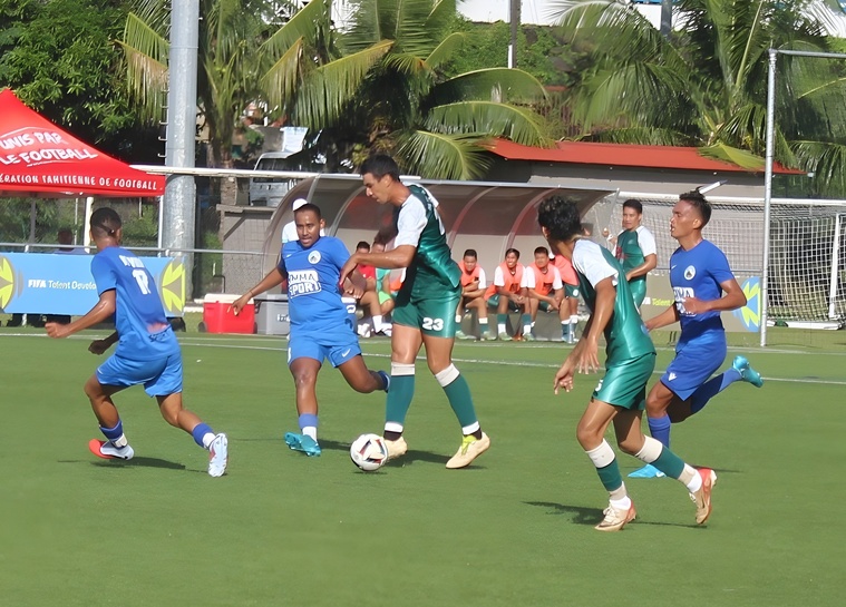 Peaumatarii Hunter (23) et Tiare Tahiti ont fait douter Mira mais ils céderont lors de la série de tirs au but.