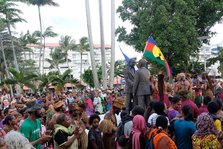 Nouvelle-Calédonie: un archipel profondément bouleversé à l'aube d'un scrutin crucial Nouvelle-Calédonie: un archipel profondément bouleversé à l'aube d'un scrutin crucial