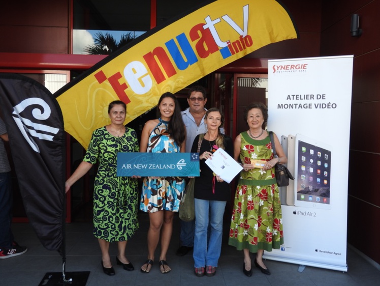 Toutes les gagnantes ont le smile! Toutes les gagnantes ont le smile!