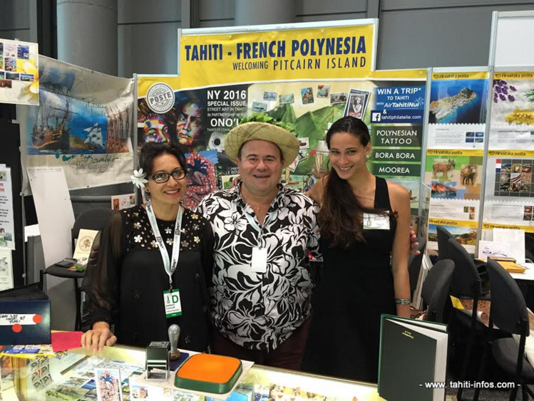 Sarah et l'équipe OPT au Javits Convention Center de NYC.