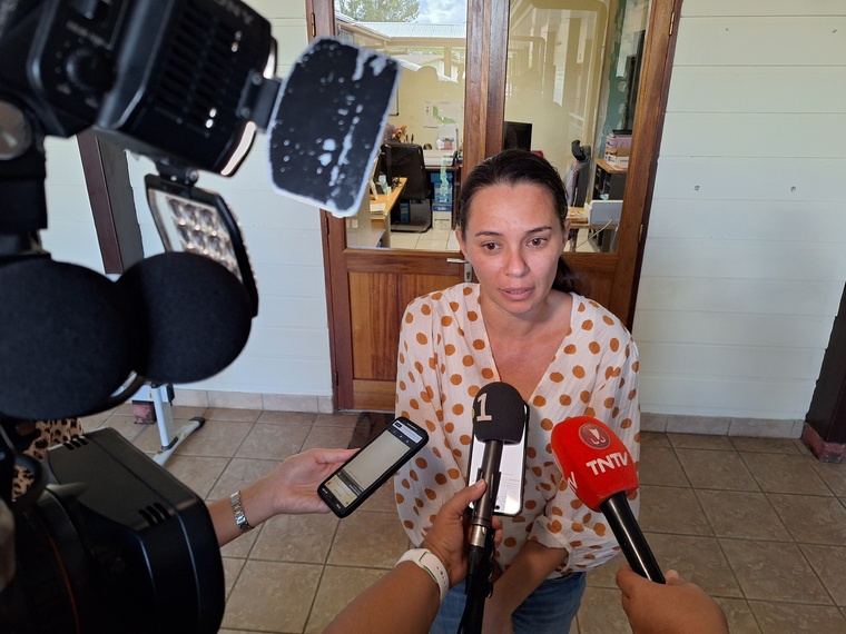 Les tāvana font bloc pour les urgences à Taravao Les tāvana font bloc pour les urgences à Taravao