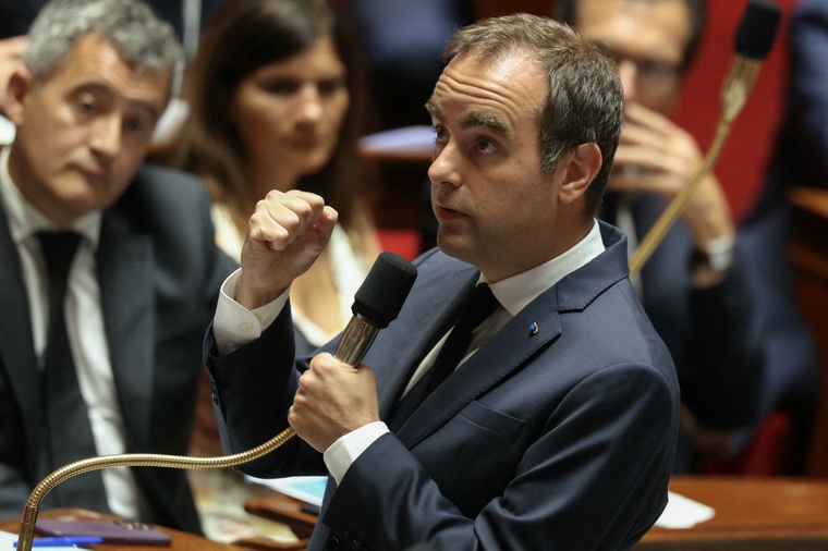 Le Parlement vote une dernière fois pour la création d'un droit à l'aide à mourir Le Parlement vote une dernière fois pour la création d'un droit à l'aide à mourir