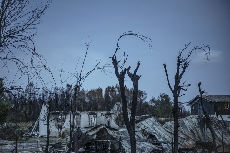 Incendies: l'ensemble des mesures d'aides pourraient dépasser 100 millions d'euros