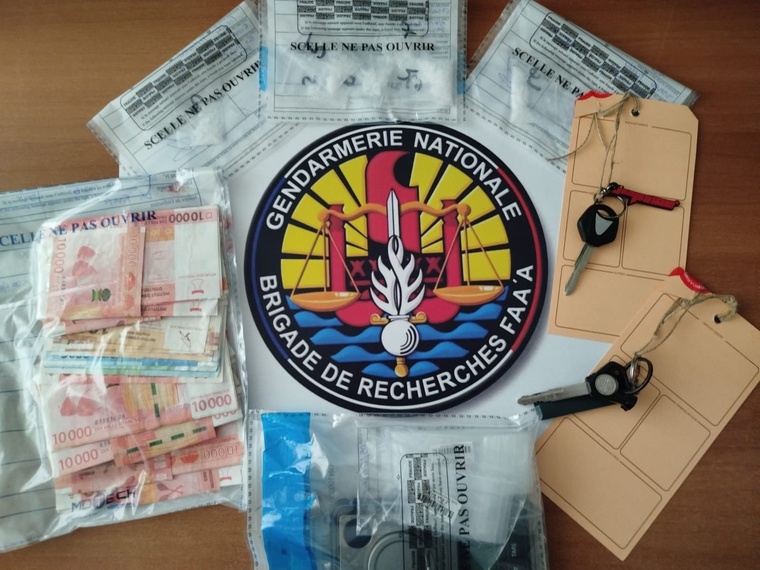 Affiche — Ice : trois ans de prison ferme pour un trafic à Moorea