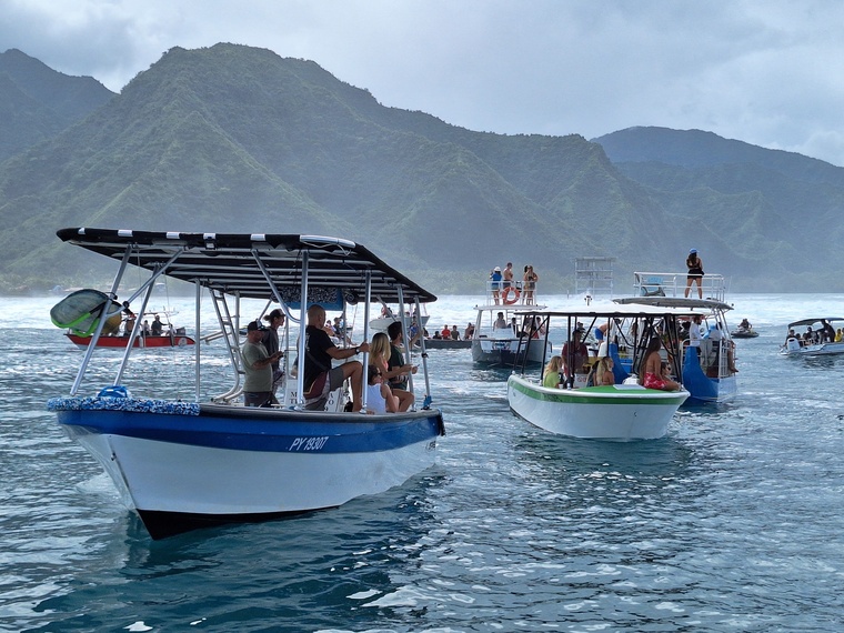 Plusieurs engagements sont listés en faveur d’une “cohabitation harmonieuse” entre les différents usagers du site (Crédit : archive Tahiti Infos).
