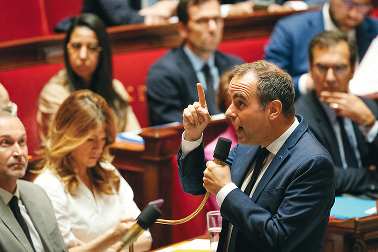 Budget : “risques majeurs” pour la France en cas de loi spéciale prolongée, alerte l'IGF