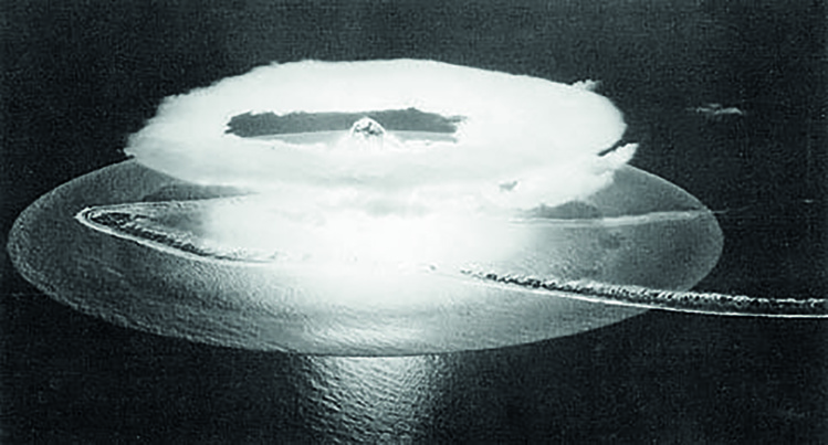 2 juillet 1966 : “Aldébaran”,  1er essai nucléaire français à Moruroa (DR)