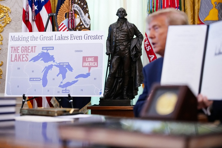Trump signe un décret changeant le nom du "lac Ontario" en "lac d'Amérique" Trump signe un décret changeant le nom du "lac Ontario" en "lac d'Amérique"