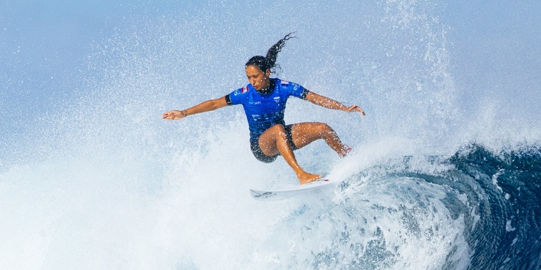 Vahine Fierro @WSL Cait Miers