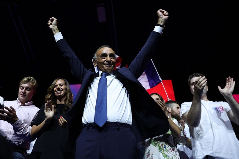 Eric Zemmour prépare sa candidature et appelle à un "vote du sursaut"