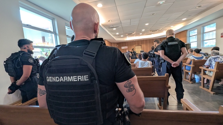 Sept ans de prison pour la "mule" américaine arrêtée à l'aéroport avec 4 kilos d’ice dimanche Sept ans de prison pour la "mule" américaine arrêtée à l'aéroport avec 4 kilos d’ice dimanche