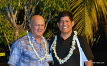Adolfo Montenegro à droite, p-dg de Bluesky Pacific Group, accompagné de Maui Sanford, en charge du "business development" de Moana Communications