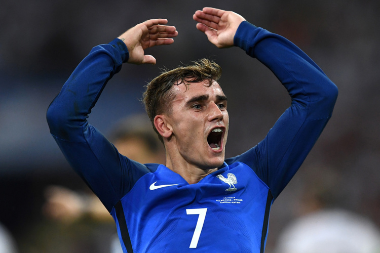 Griezmann a mis deux buts pour la France contre l'Allemagne. Griezmann a mis deux buts pour la France contre l'Allemagne.