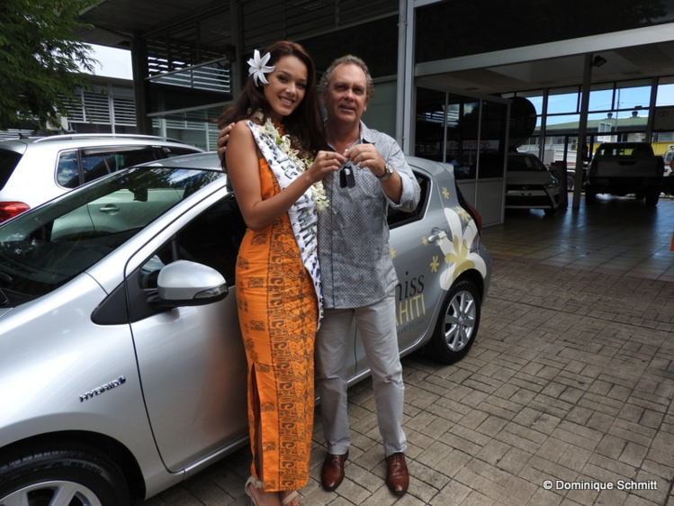 Lionel Foissac a remis les clés de sa voiture à notre nouvelle reine de beauté.