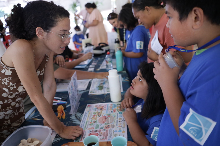 Fête de la science : 800 élèves à la présidence pour lancer les “saveurs savantes”