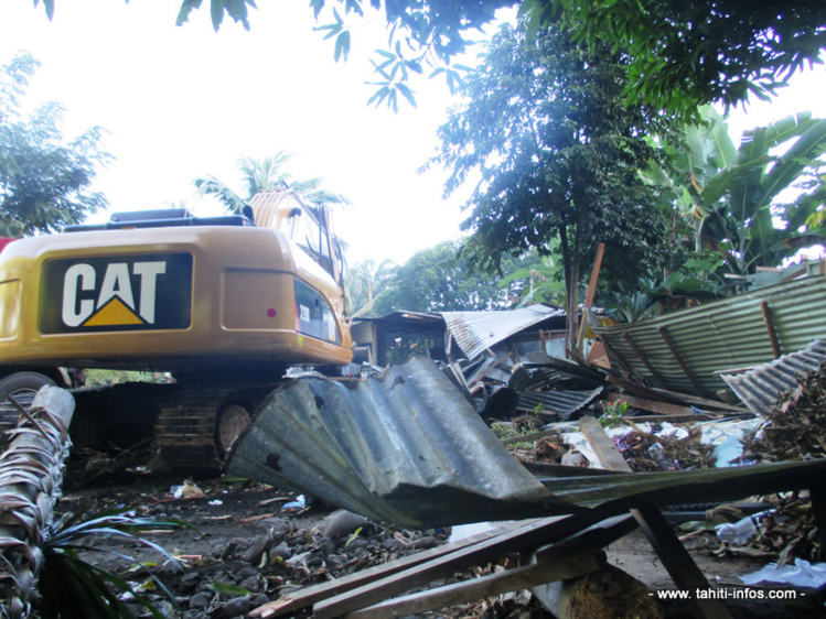 Pendant la destruction