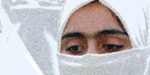 Indonésie: il s'évade de prison en hijab et maquillé Indonésie: il s'évade de prison en hijab et maquillé