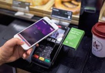 Lancement en France d'Apple Pay qui fait le pari du paiement par smartphone Lancement en France d'Apple Pay qui fait le pari du paiement par smartphone