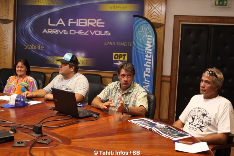 La conférence de presse a été menée par Pascal Luciani et Lionel Teihotu La conférence de presse a été menée par Pascal Luciani et Lionel Teihotu