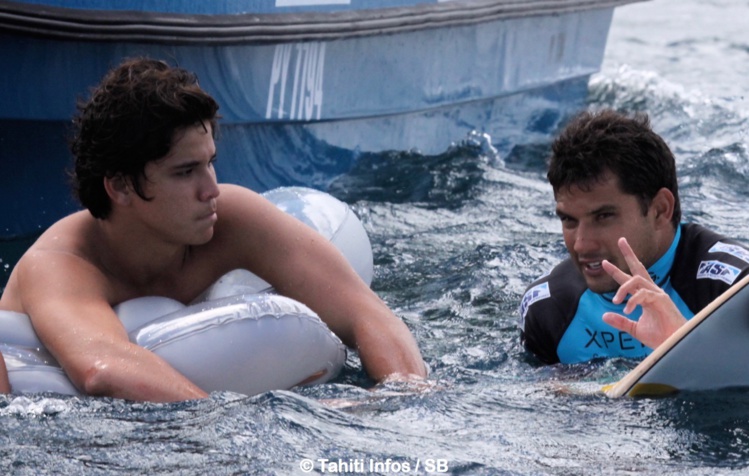 Kevin et Michel seront tous les deux à Teahupo'o cette année Kevin et Michel seront tous les deux à Teahupo'o cette année