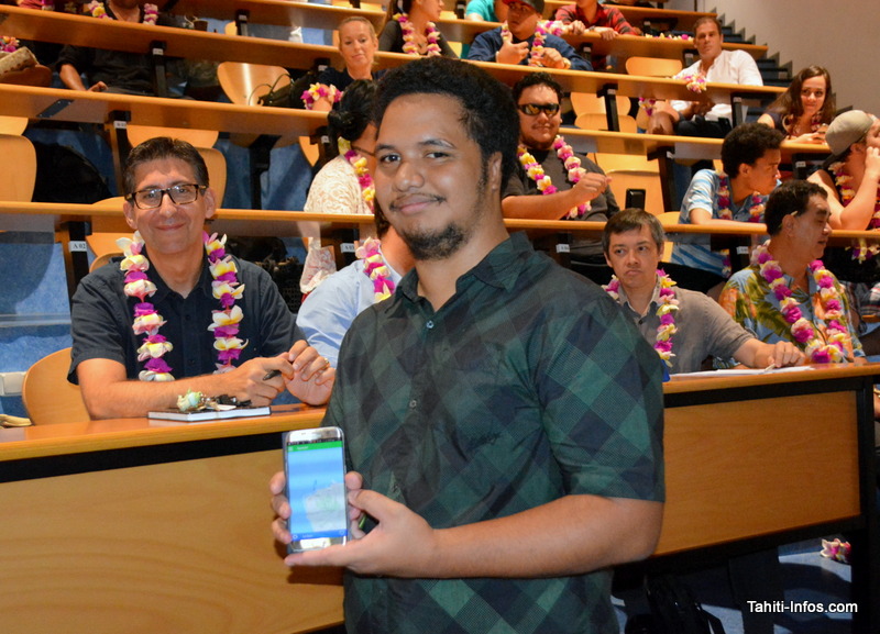 Wilfred Johnston a procédé au lancement official de l'application Apetahi ce lundi devant la presse, avec ses partenaires (son école Poly3D, la CCISM, Tahiti Fa'ahotu et la direction de l'Économie Numérique)