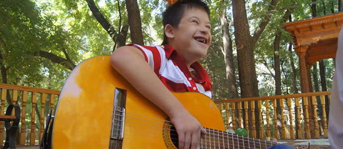 Au Kazakhstan, un café animé par des handicapés mentaux pour briser les stéréotypes